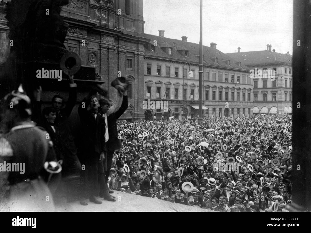 En la euforia de la guerra Odeons lugar en Munich, 1914 Fotografía de